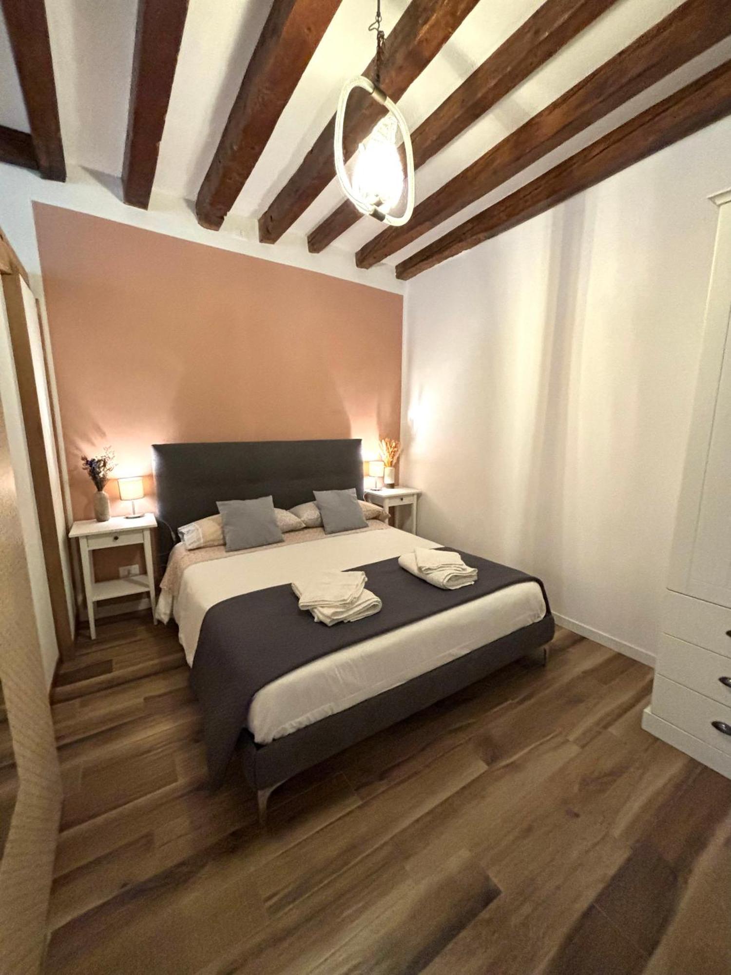 Emma'S House Apartment Venesia Bagian luar foto