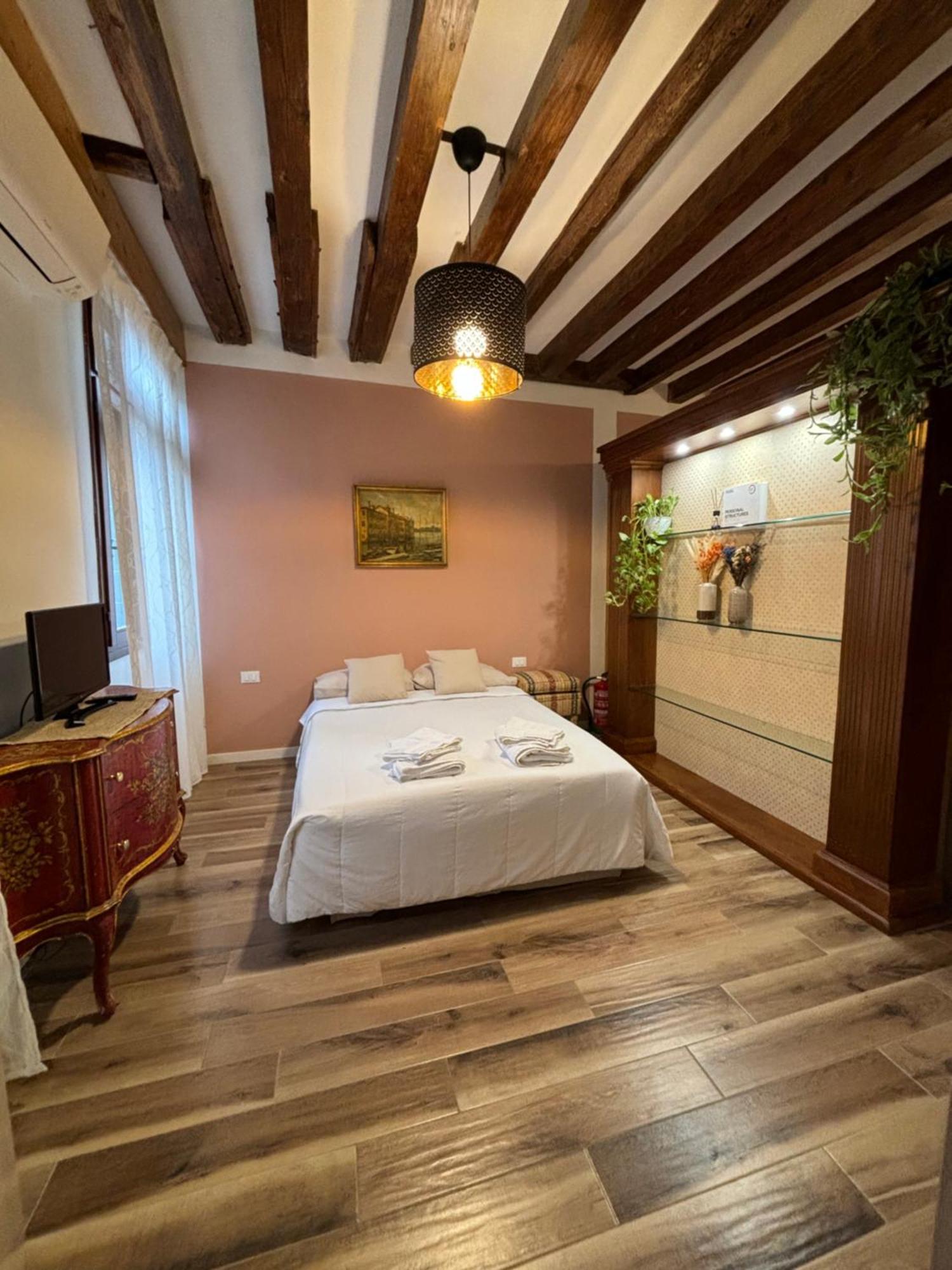 Emma'S House Apartment Venesia Bagian luar foto